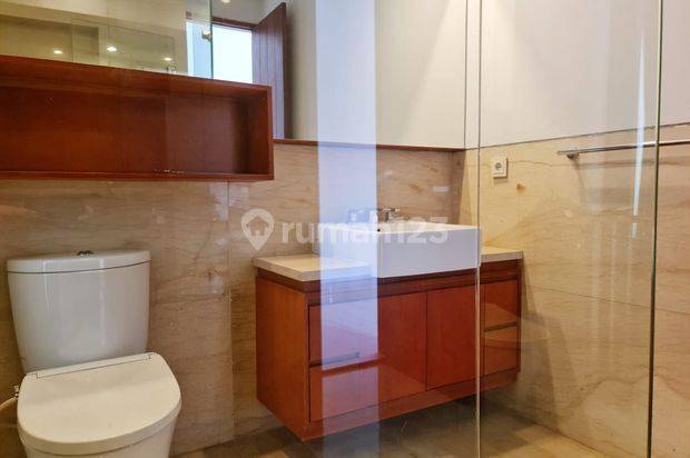 Cluster, 3 Lantai, Spool, Mewah, Semi Furnished SHM di Cipete , Jakarta Selatan