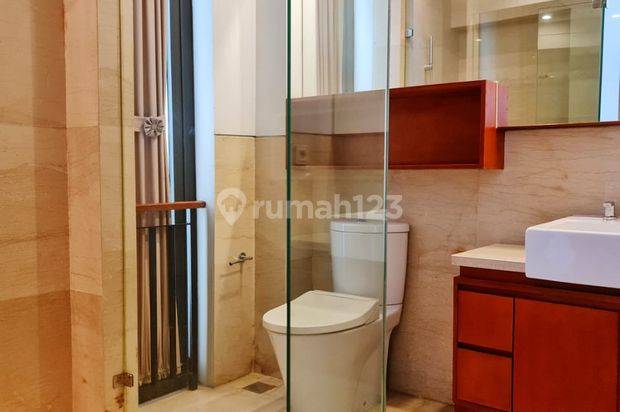 Cluster, 3 Lantai, Spool, Mewah, Semi Furnished SHM di Cipete , Jakarta Selatan