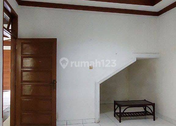 RUMAH LUX KOMPLEK BATUNUNGGAL,BUAHBATU