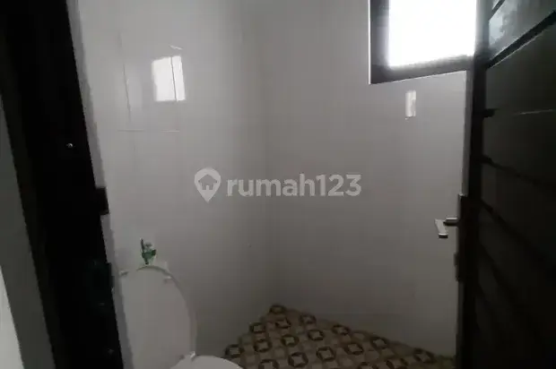 Rumah Cantik Modern Minimalis 2 Lantai,nyaman Siap Huni Arcamanik