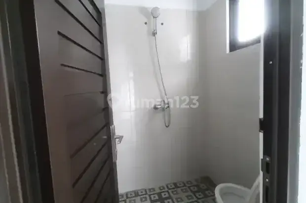 Rumah Cantik Modern Minimalis 2 Lantai,nyaman Siap Huni Arcamanik