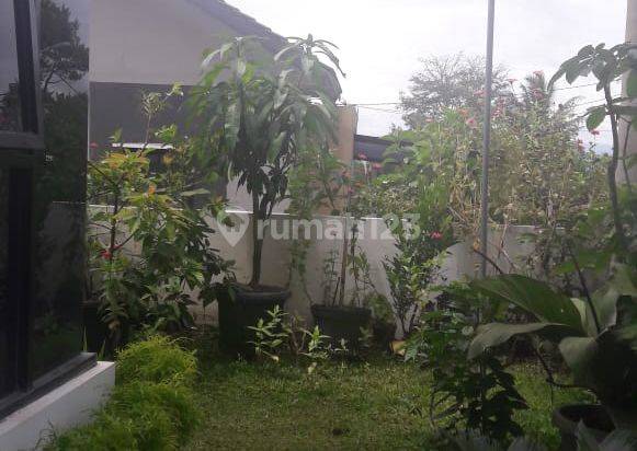 Rumah Cantik , Elegan, Sejuk, Dalam Komplek Siap Huni Cimahi