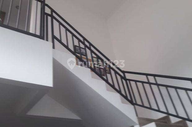 Rumah Cantik , Elegan, Sejuk, Dalam Komplek Siap Huni Cimahi