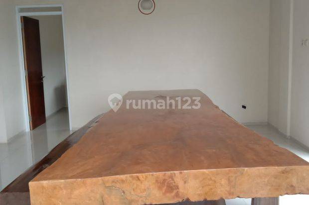 Rumah Mewah 3 Lantai,elegan, Komplek Elite, Siap Huni Dago Resort