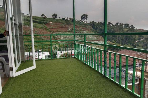Rumah Mewah 3 Lantai,elegan, Komplek Elite, Siap Huni Dago Resort
