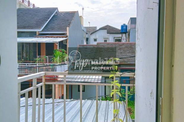 Rumah Cantik 2 Lantai, Nyaman, Sejuk, Siap Huni Sayap Cikutra