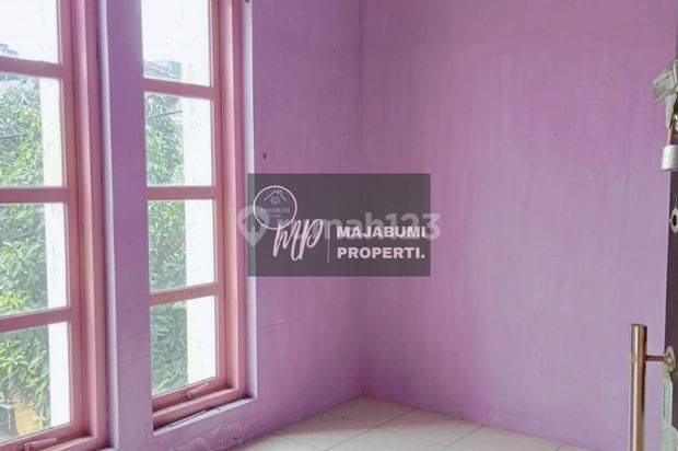 Rumah Cantik 2 Lantai, Nyaman, Sejuk, Siap Huni Sayap Cikutra