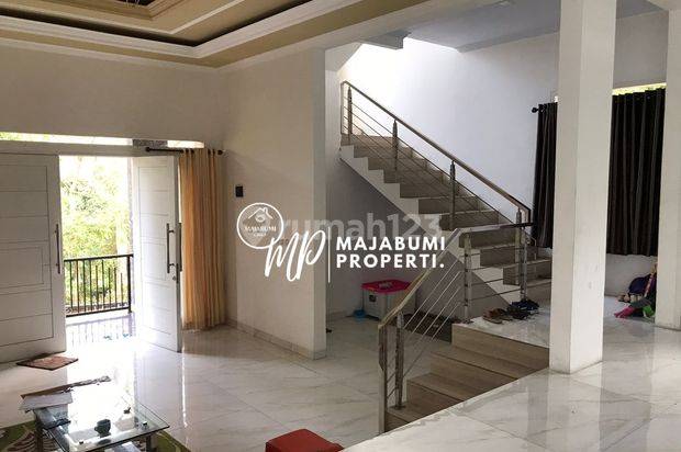 Rumah Mewah, Cantik, Komplek Elite, Siap Huni Dago, Ciumbuleuit