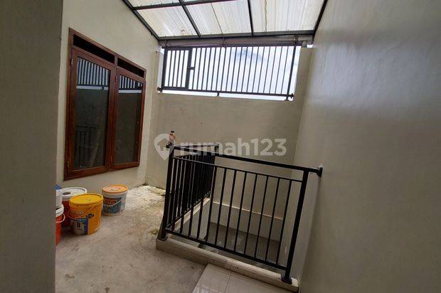 Rumah Ready Rappocini Pettarani type 65/111 Mezzanine Makassar 