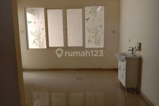 897. Delta Sari Baru Cluster Delta Gardenia, Waru Sidoarjo