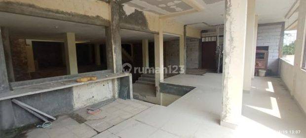 Rumah 4 Lantai Cimenyan Bandung Tinggal Finishing Strategis