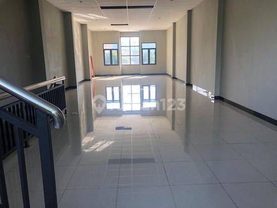 Ruko strategis tengah kota Ungaran dekat pintu tol ungaran dijual di Diponegoro Ungaran barat kab Semarang