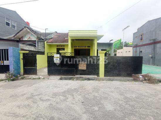 Rumah Sudah Renovasi Unfurnished SHM di Cluster Nakula, Bekasi Regency 1
cibitung, Kab. Bekasi. , Bekasi