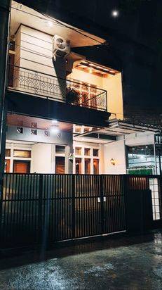 Jual cepat rumah elit area setra duta bandung 2 lantai Baru