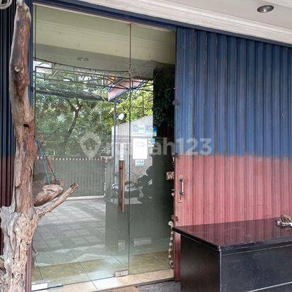 Dijual rumah ruko pinggir jln besar cideng Barat Jakarta Pusat