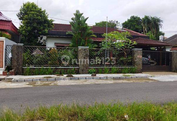 Rumah Luas Siap Huni di Kompleks Gubernuran Hertasning Makassar