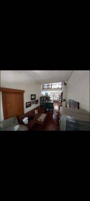 Dijual Rumah Lokasi Jalan BKR - Bandung

