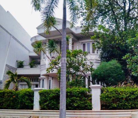 Rumah di Sanur Bukit Gading Villa 1.035 m² Murah