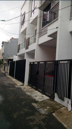 Rumah baru dijual di  tanjung duren, jakpus