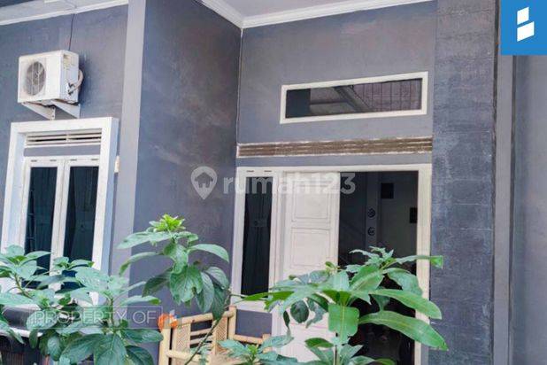 Rumah Bagus Terawat 2 Lantai SHM di Ciganitri