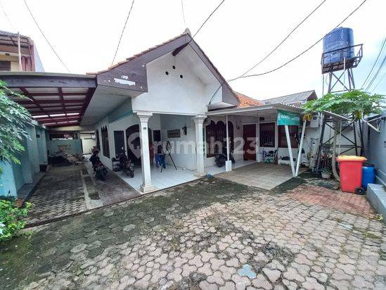 Rumah Luas Sudah Renovasi Lokasi Dekat Stasiun Lenteng Agung Jagakarsa Jaksel
