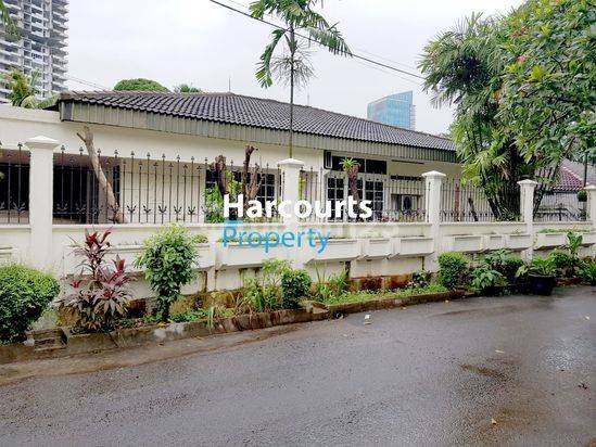 Rumah di area Kuningan bisa untuk kantor