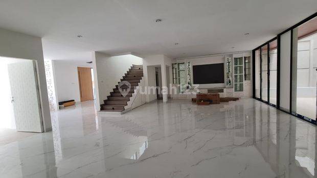 Rumah Minimalis Cantik 10x20 di Pluit Karang Asri mk Blok 10 