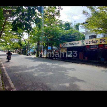 Dijual Rumah Tua Jl.Monginsidi Lama