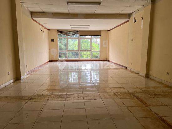 Ruko Grand Palace Kemayoran Lt 83 M2,4 Lantai, Cocok Untuk Kantor, Ada Void Bisa Utk Lift, Dalam Komplek, Dekat JIExpo Kemayoran