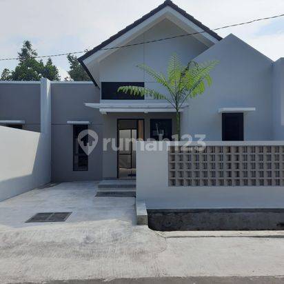 Rumah Industrial Murah Siap Huni Lokasi Seyegan Dkt Sch Dan Rsa Ugm
