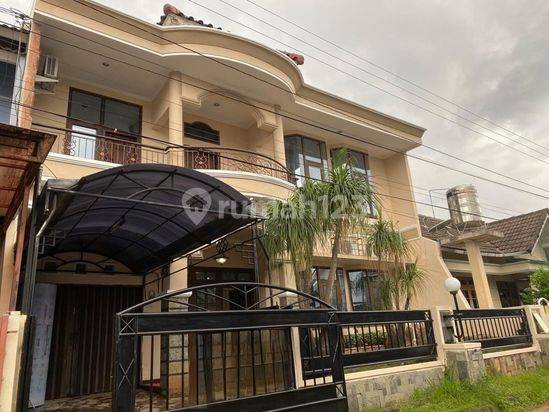 Di jual Rumah di Perum Srondol Bumi Indah Banyumanik Semarang