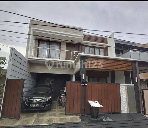 Jual Cepat Rumah Cantik 2 Lantai Perumahan Suradita Cisauk, Tangerang