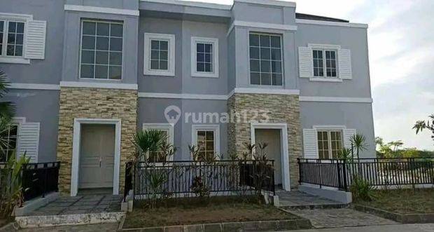Rumah mewah 3 lantai siap huni posisi sudut di tanjung bunga Makassar 