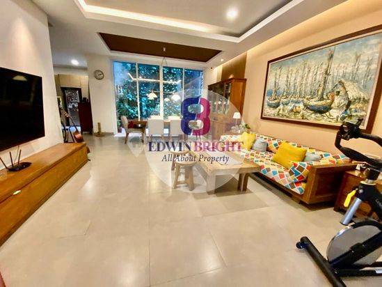 Dijual Rumah Di Discovery Eola , Bintaro Sektor 9 Tangerang Selatan