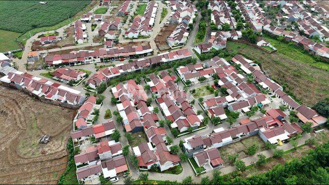 Proyek PERUMAHAN TAMAN KAYANGAN oleh PT MIKROLAND PROPERTY DEVELOPMENT