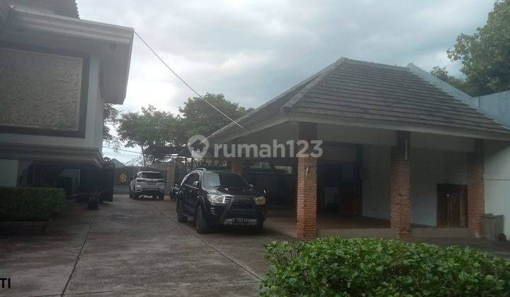 Dijual Cepat Rumah Bagus Megah Rapih Lt 2.100 Lb 700 Harga Nego di Jl.bandung Kranggan 4