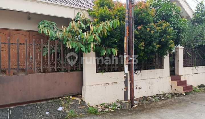 House in Cimanggis Depok For Sale Fast Negotiable Price House in Cimanggis Depok For Sale Fast Negotiable Price