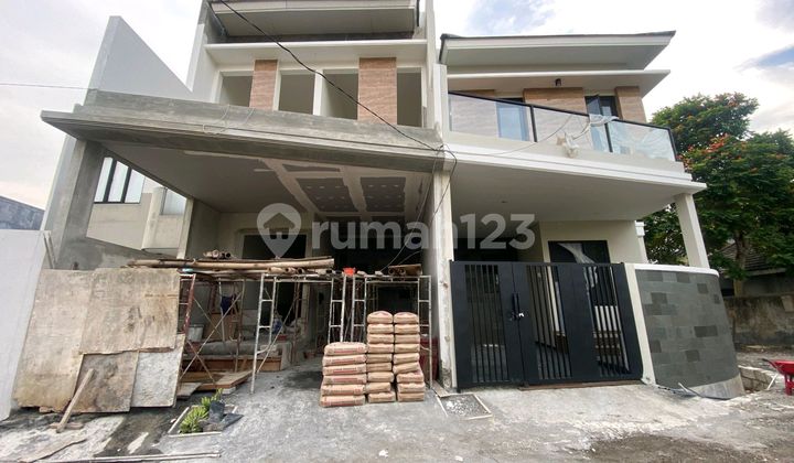 RUMAH BARU WIYUNG DEKAT ROYAL RESIDENCE GUNUNGSARI SURABAYA 2