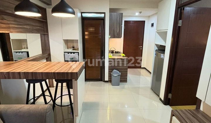 Luxurious! 2 Bedroom Gateway Pasteur Apartment Bandung 2