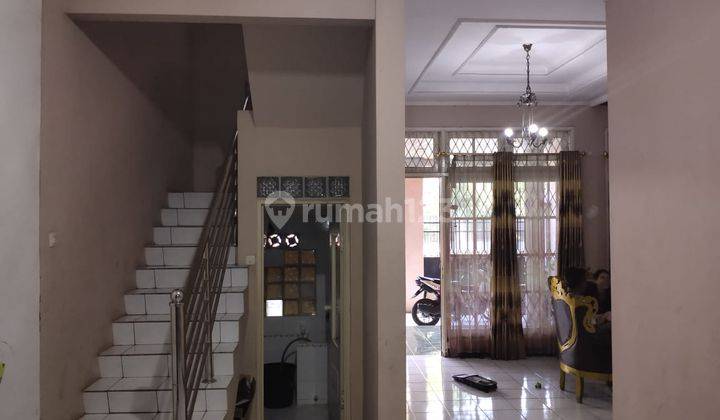 Di Jual Cepat Rumah di Aster Indah Pejuang Medan Satria Bekasi  2