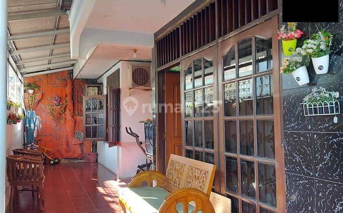 Di Jual Rumah Hook Siap Huni di Pondok Indah Jakarta Selatan  1