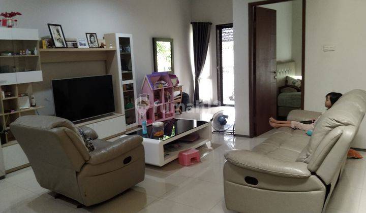 Di Jual Rumah Cantik Siap Huni di Villa Meutia Kirana Bekasi 3