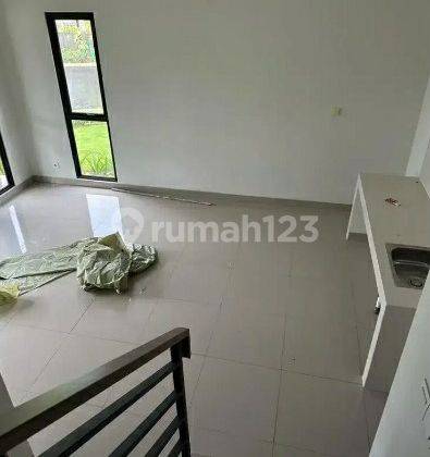 Di Jual Rumah Hook di Cluster Summarecon Bekasii 2