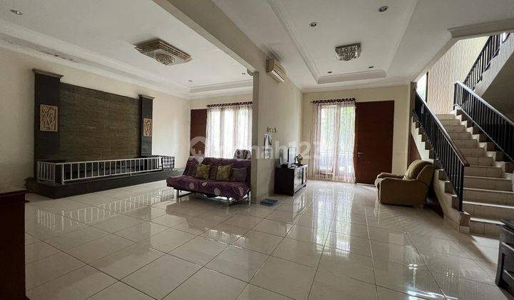 Di Jual Rumah Cantik Siap Huni di Harapan Indah Bekasi 2