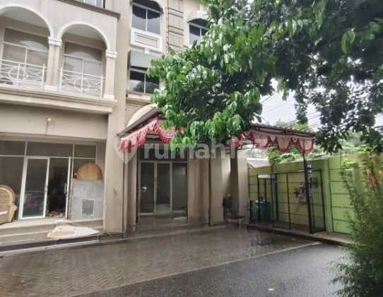 Ready-to-Use Shophouse in Grand Galaxy Bekasi