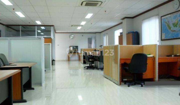 Gedung kantor 5 Lantai 436 m² dekat Pasar manggis 5