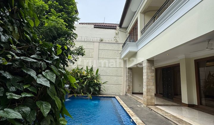 Luxury House Prime Location Very Quiet And Secure Area 2