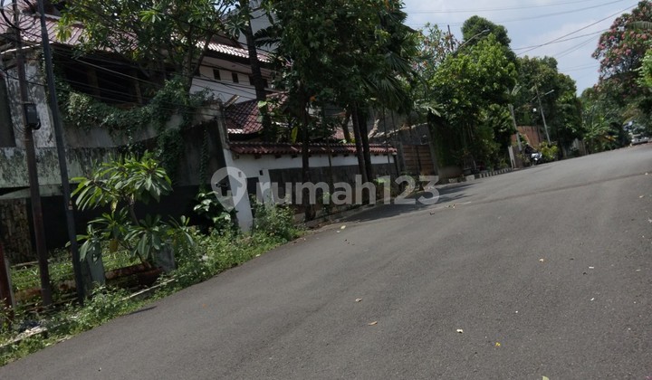Terusan Hang Lekir Area Premium Ruma Tua Hitung Tanah Kotak Badan Jan SHM di Simprug Rumah