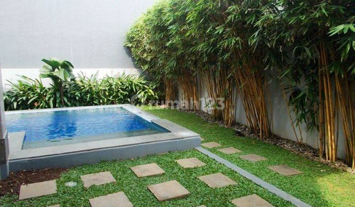 Cozy House, Modern minimalist Style, Nice Garden Pool, Very Quiet Area, Close To Jis 2