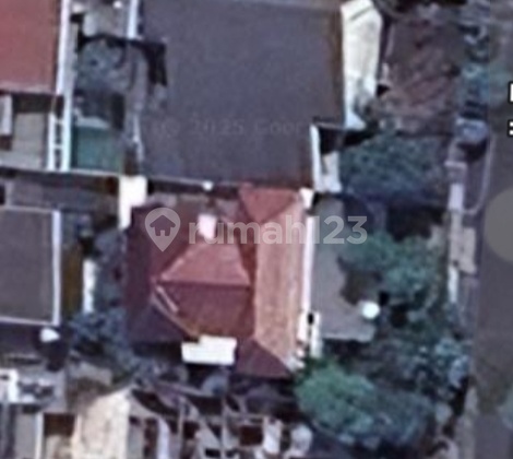 Rumah Lama Lokasi Premium Di Terusan Hang Lekir